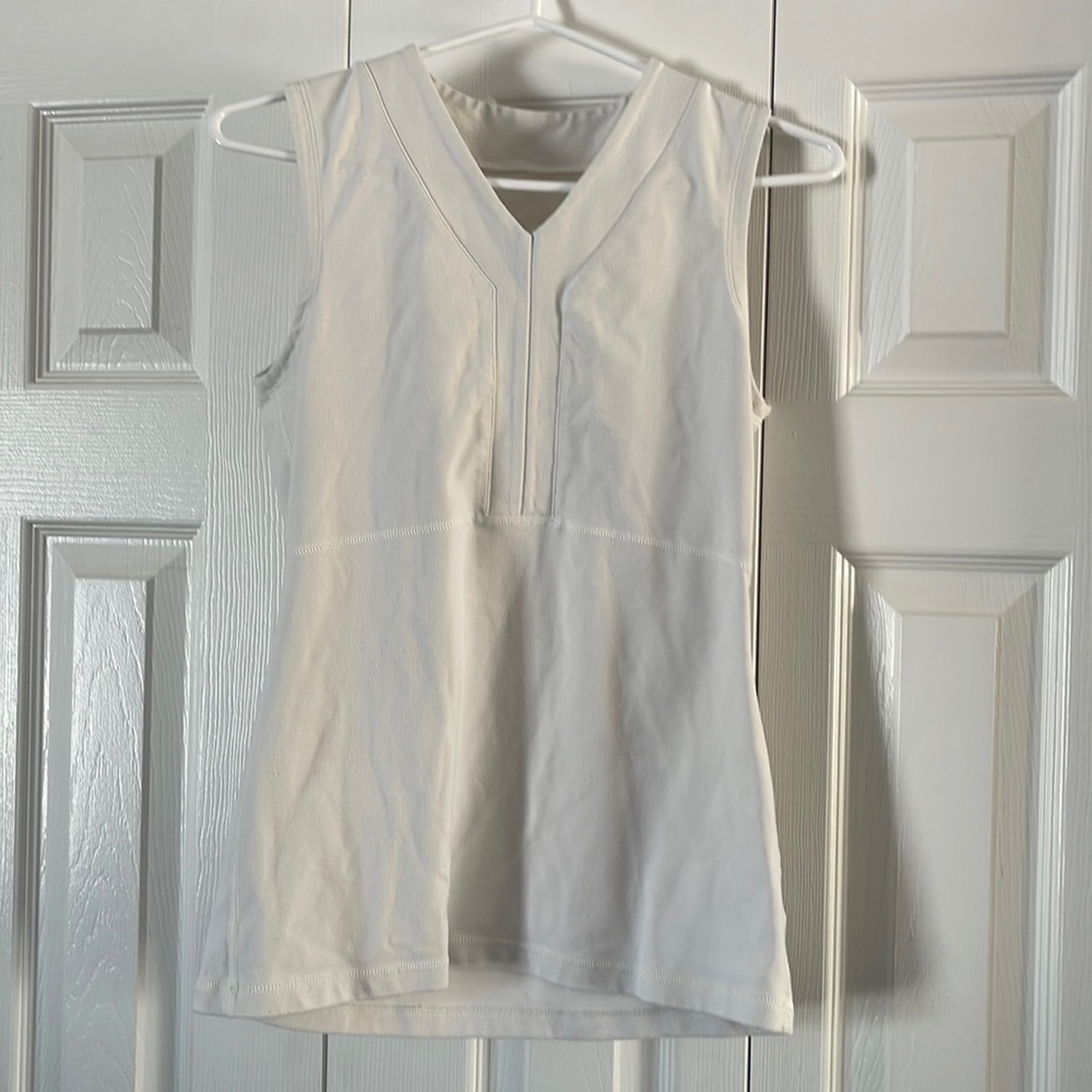 Lululemon Tank Top 🥰🥰